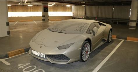 Abandoned Lamborghini Huracan Rcarporn