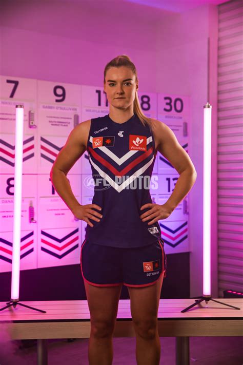 Aflw 2022 Portraits Fremantle S7 989150 Afl Photos
