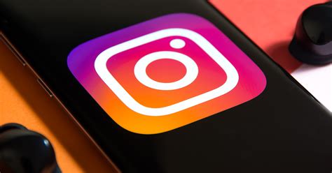 Instagram Tests Replacing Activity Tab With Shopping Tab