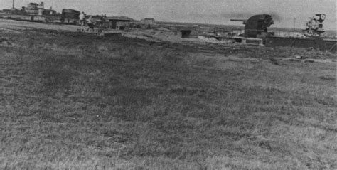 Chapel Battery Sydney Ns View Of Both Guns Showing Twin Four Inch