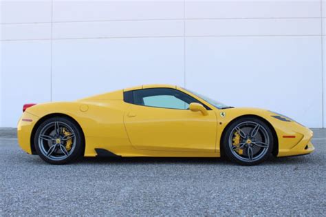 2015 Ferrari 458 Speciale A in Giallo Modena Yellow / Aperta / Italia ...