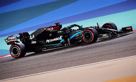 2020 Bahrain Grand Prix qualifying report: Lewis Hamilton on pole from Bottas as Red Bull lock ...