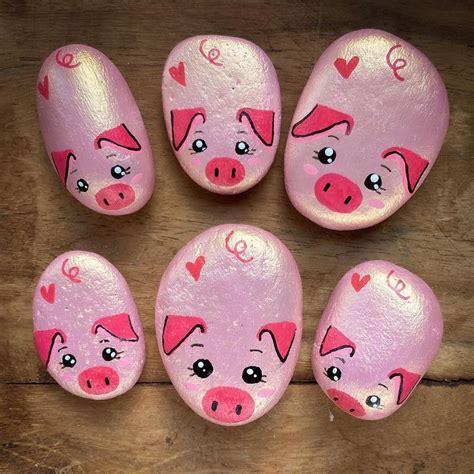 Annes Happy Stones Nl On Instagram Oink Oink I Painted Some