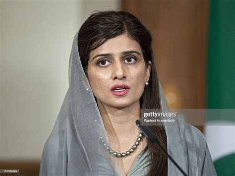 Pakistan Foreign Minister Hina Rabbani Khar Speaks At A Joint Press