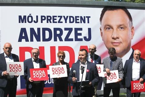 Konferencja prasowa Społecznego Komitetu Poparcia Andrzeja Dudy