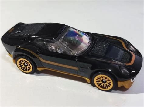 Hot Wheels El Segundo Coupe 2023 105 250 NEU Neu und originalverpackt in Oberuzwil für CHF 2