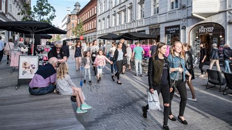 Shopping I Esbjerg City Danmarks Længste Gågade