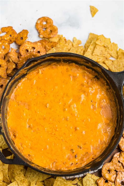 3 Ingredient Chili Cheese Dip Recipe Party Food Favorites