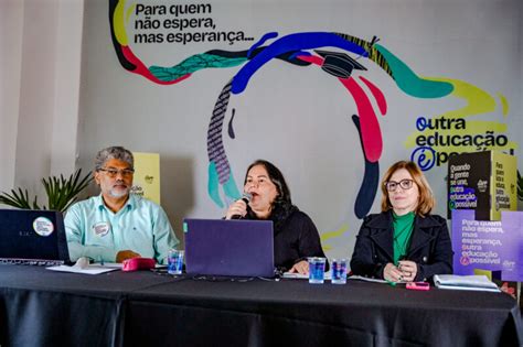 Professores Do Paraná Vão Fazer Greve Contra Projeto De Privatização