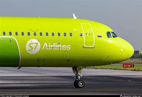 VQ BDB S7 Siberia Airlines Airbus A321 231 WL Photo By Alexander