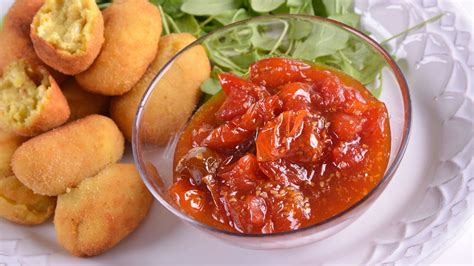 Deliciosas y fáciles croquetas de pollo al curry elaboradas paso a paso