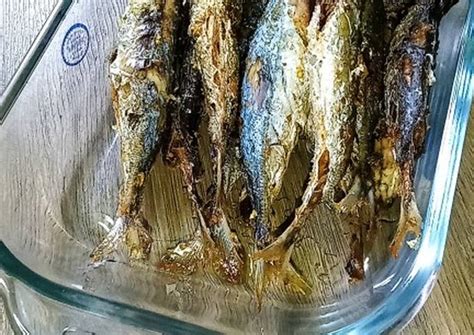 Resep Ikan Layang Goreng Oleh Anugerah Patricia Putry Cookpad