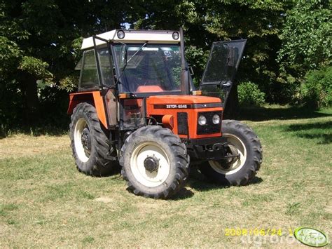 Foto Traktor Zetor Galeria Rolnicza Agrofoto