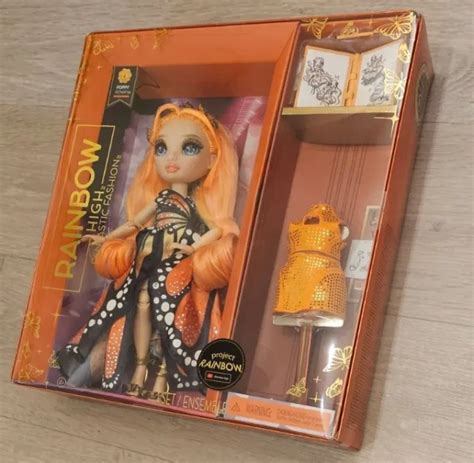 Rainbow High Fantastic Fashion Poppy Rowan Orange Fashion Doll