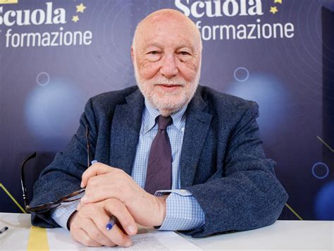 Morto Domenico De Masi Il Sociologo Del Lavoro Scomparso All