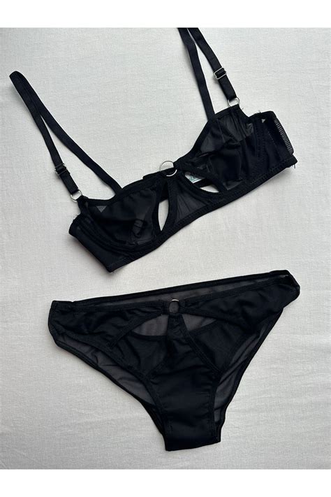 Sage Lingerie Siyah Demir Detaylı Tül Balenli Sütyen Takımı Fiyatı Yorumları Trendyol