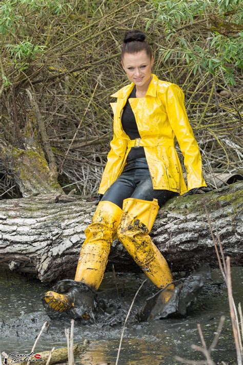 Pin Von Anya Cortney Auf Mud Gummistiefel Frauen Frauen In Stiefeln