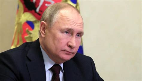 Ukraine Invasion Russian President Vladimir Putin Appears To Back Off