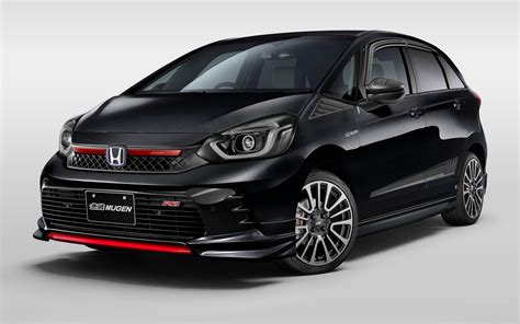 Japan’s Honda Fit Rs Looks Like A Type R With Mugen’s New Bodykit Carscoops