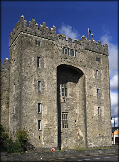 Bunratty Castle, Clare