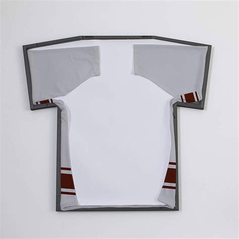Рамка для футболки T-frame (большая) (Umbra) купить по цене от 14 990 ...