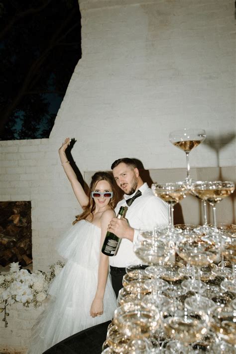 Black Tie Wedding Inspo in our Favorite New Photography Style