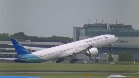 Garuda Indonesia B Pk Gie Take Off From Schiphol Intl Airport