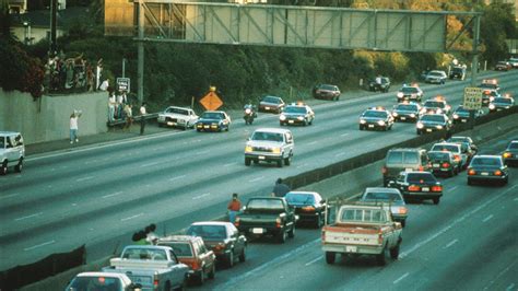 June 17 Oj Simpson Flees In A White Ford Bronco On This Date In 1994