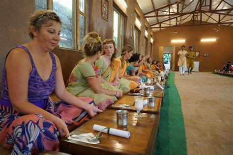 Ayurvedic Detox Retreats In India Rishikesh Yogpeeth