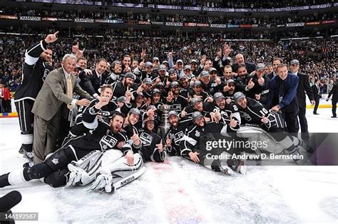 La Kings Stanley Cup Photos And Premium High Res Pictures Getty Images