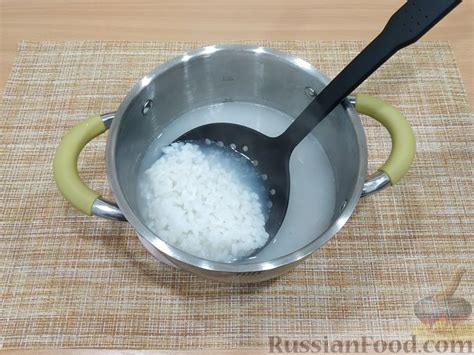 Рецепт: Конвертики из лаваша с рисом, яйцами и консервированной рыбой ...