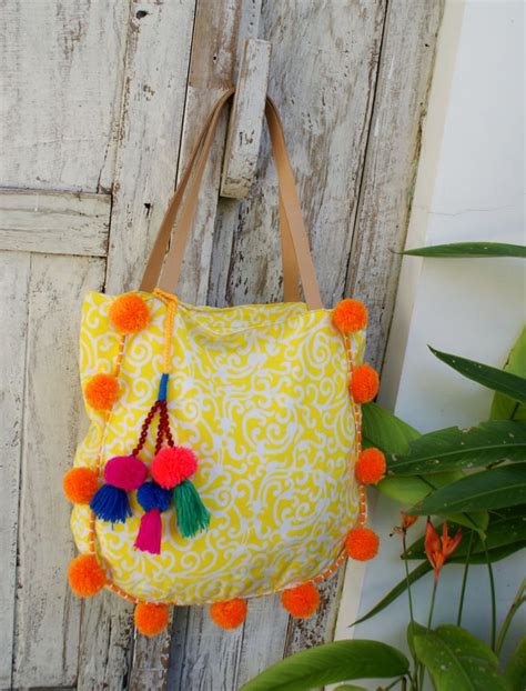 Venta Pom Pom Playa Bolso O Borlas Playa Bolsos Etsy Espa A Adornos