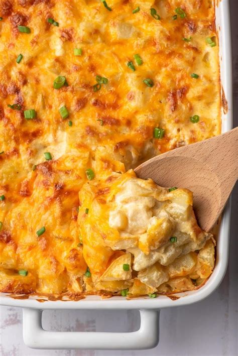 These Easy Cheesy Potatoes Are A Fabulous Side Dish For Weeknight Meals Or Holiday Dinners