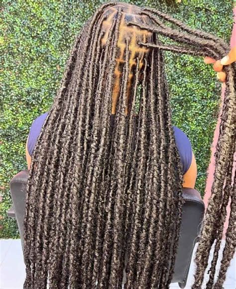 Distressed Locs Hairstyles To Inspire Your Next Look Womanly Modern