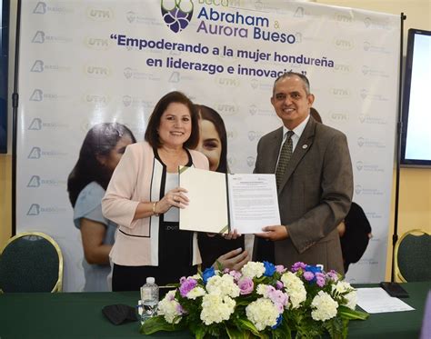 Lanzan Programa De Becas Para Mujeres Hondure As En Carreras De