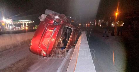 Hoy Tamaulipas Accidente En Tamaulipas Choca Con Muro Y Vuelca En