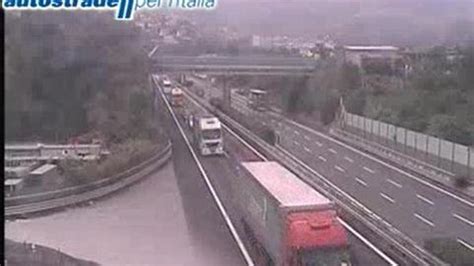 Autostrade Cantieri Code E Incidenti Nel Giorno Del Vertice Con Il