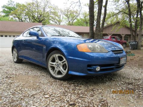 Hyundai Tiburon Gt Coupe Door L