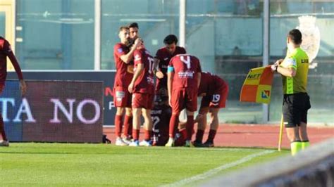 Il Trapani Esagera Vittoria Contro La Gioiese