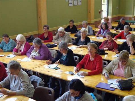 Les retraités planchent sur la dictée Treteau 03220