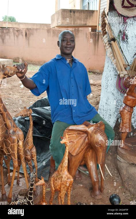 Carved African Wooden Souvenirs Hi Res Stock Photography And Images Alamy