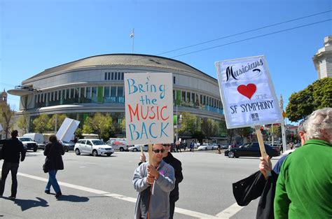 Musicians Of The San Francisco Symphony Picket And Play Flickr