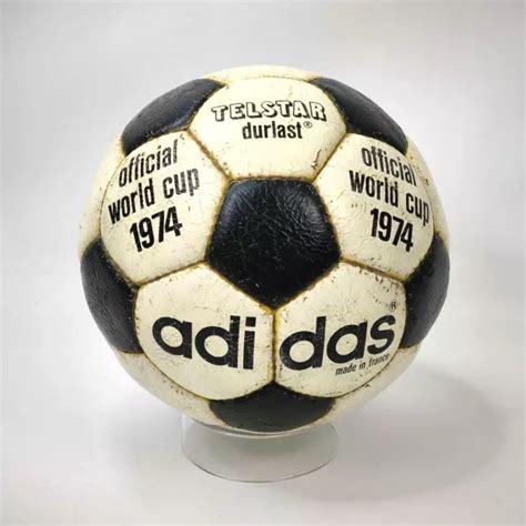 ADIDAS CALCIO TELSTAR Durlast Official World Cup 1974 Matchball EC 76