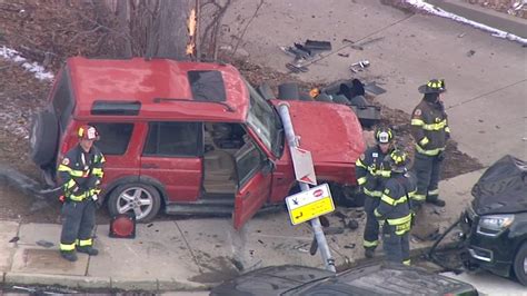 Glenview Il Car Accident Today Near E Lake Avenue Shermer Rd Leaves