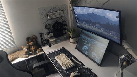 His And Hers Triple Monitor Setup Rbattlestations