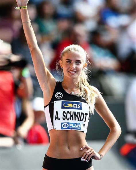 German Runner Alica Schmidt Is Named Sexiest Athlete In The World Wow Gallery Ebaum S World