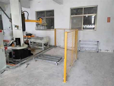 Palletizing Automatic Palletizer Packaging Packing Machine In Produce