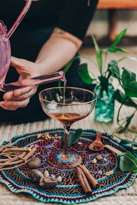 Plant Alchemy - Into the Elixirs – Botanical Lucidity