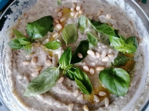 Малиџано со пињоли – Арт кујна