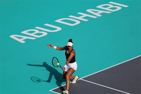 Bia Haddad Maia Encara Rybakina Nesta Sexta No Wta De Abu Dhabi